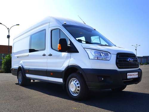 Українські майстри представили нову модифікацію Ford Transit