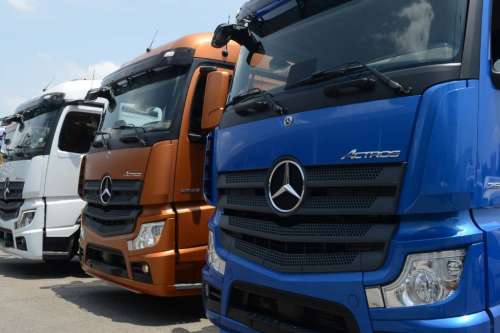 Mercedes-Benz представив спеціальні ціни на Actros для українських перевізників