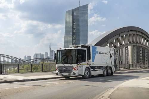 Передсерійний Mercedes-Benz eEconic проходить фінальні випробування