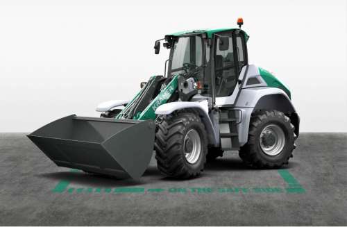 Дилери John Deere в Україні взялися за техніку Kramer