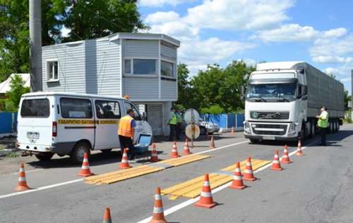 Пункти габаритно-вагового контролю вже працюють на повну