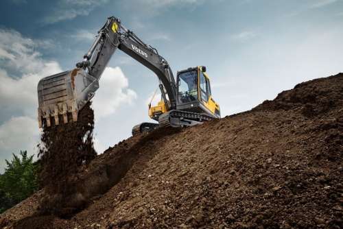 Volvo CE розповість про особливості ковшів для екскаваторів та варіанти їх застосування