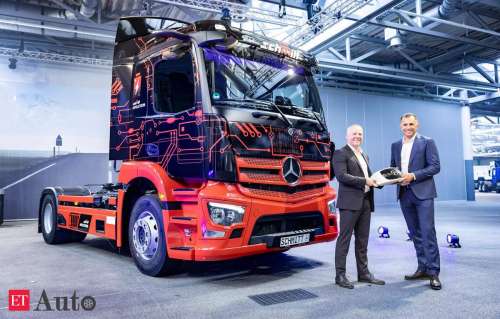 Перший eActros 300 надійшов замовнику ще до серійного виробництва