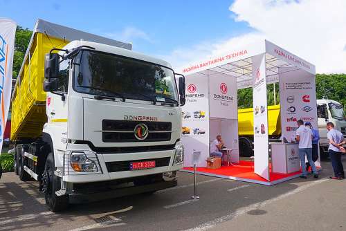 Dongfeng представив нові самоскиди