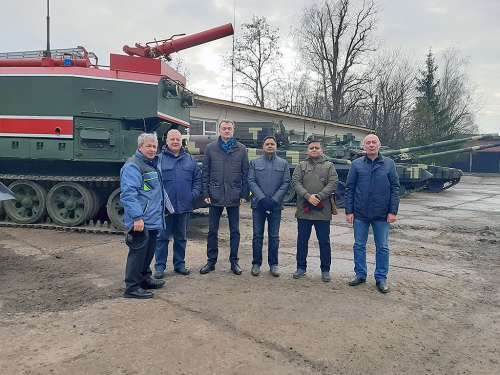 «Львівський бронетанковий» готується поставляти техніку в Південну Азію