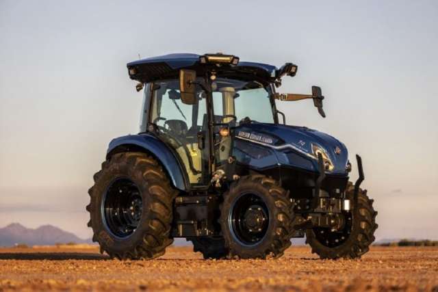 New Holland представив новий автономний електротрактор