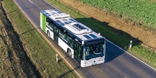 Представили автобус Mercedes Citaro із сонячними панелями на даху