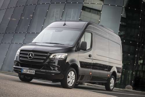 Mercedes-Benz відзначає 25-річчя вена Sprinter