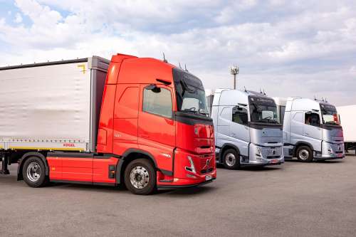 На Волині працюватимуть чотири нові тягачі Volvo FH Aero