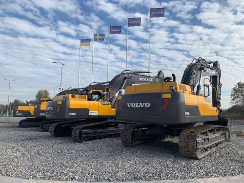 В Україні з&#039;явились нові екскаватори Volvo. ФОТО