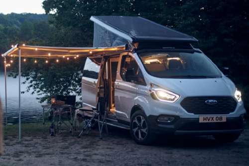 Ford Tourneo Custom в версіях Active і Trail перетворився на міні-кемпер