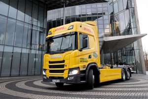 Scania та DHL тестують електровантажівку із паливним генератором