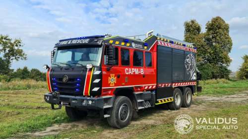 Представили український рятувальний автомобіль на шасі Tatra