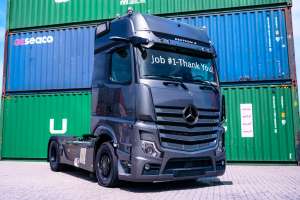 Mercedes-Benz випустив перший ексклюзивний тягач Actros Edition 2