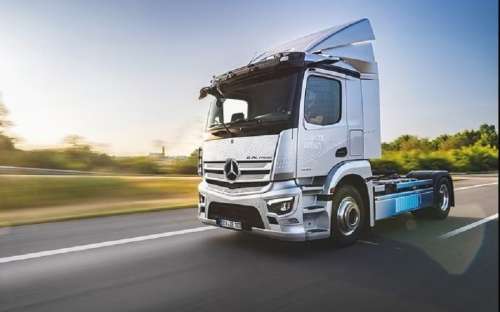 Електровантажівка Mercedes-Benz eActros 300 пройде випробування в Туреччині